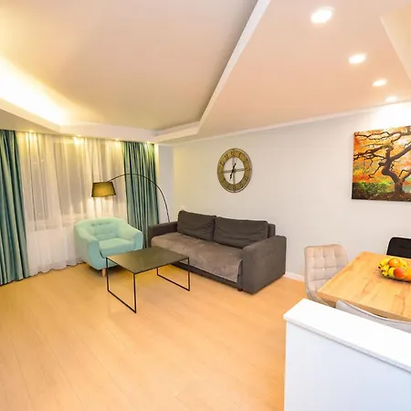 Twin I - One Bedroom - 4 Guests - Cismigiu Gardens * Bucareste