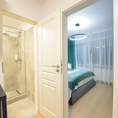 Twin I - One Bedroom - 4 Guests - Cismigiu Gardens * Bucareste