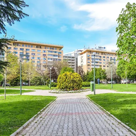 Twin I - One Bedroom - 4 Guests - Cismigiu Gardens Apartamento *